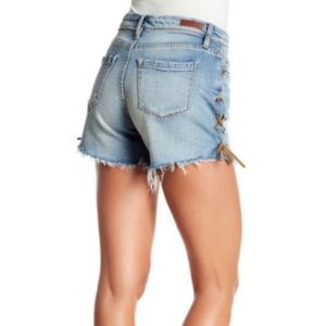 ✨BlankNYC Retro High Jean Shorts Tie Sides Size 25
